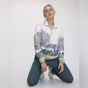 Mountain View Quarter-Zip Women's Sweatshirt